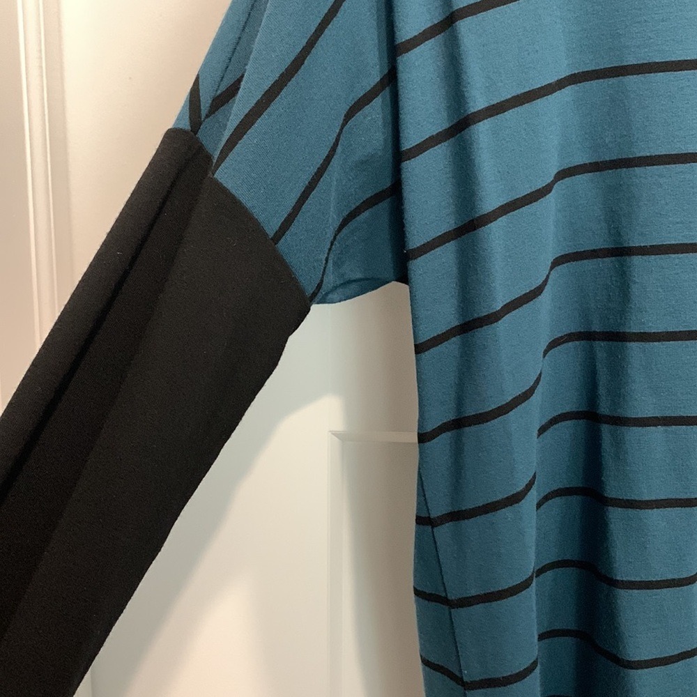 Tricotto Teal Blue Black Stripe Scoop Neck Drop Shoulder Boxy Top Women's Size S - Picture 4 of 10